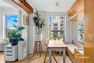 310 W 72nd St, New York City, NY 10023 - Photo 4