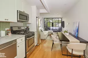 219 W 70th St, New York City, NY 10023 - Photo 14