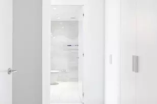 135 W 52nd St, New York, NY 10019 - Photo 6