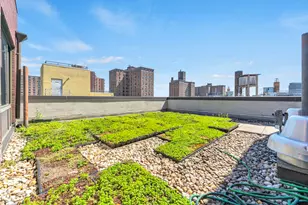 353 E 104th St, New York, NY 10029 - Photo 10