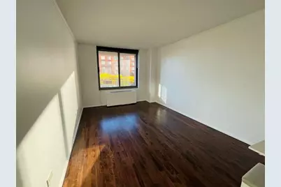 2 S End Avenue #5T, New York City, NY 10280 - Photo 6