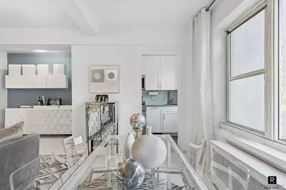 400 E 52nd Street #9-C, New York City, NY 10022 - Photo 4