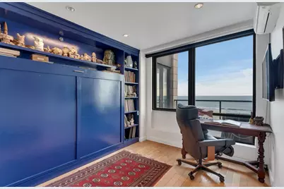 91-16 Shore Front Parkway #6H, New York City, NY 11693 - Photo 8