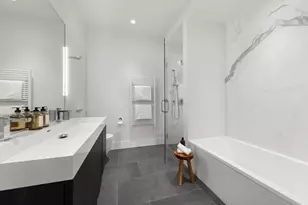 298 E 2nd St, New York City, NY 10009 - Photo 8