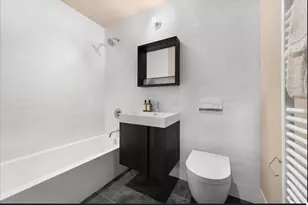 298 E 2nd St, New York City, NY 10009 - Photo 10