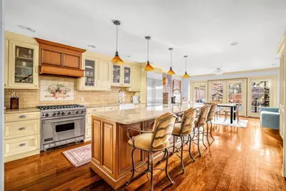 33 W 95th Street, New York City, NY 10025 - Photo 4