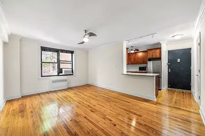 245 Bennett Avenue #5-A, New York City, NY 10040 - Photo 4
