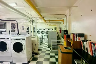 433 W 34th St., New York City, NY 10001 - Photo 10