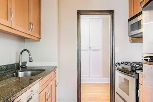 433 W 34th St., New York City, NY 10001 - Photo 6