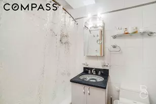33-47 14th St, New York City, NY 11106 - Photo 8