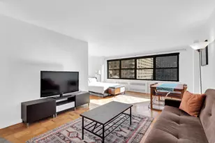 185 W End Ave, New York City, NY 10023 - Photo 2