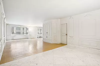 30 E 62nd Street #2F, New York City, NY 10065 - Photo 1