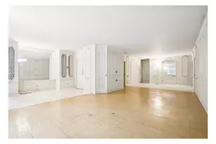 30 E 62nd St, New York City, NY 10065 - Photo 6