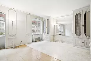 30 E 62nd St, New York City, NY 10065 - Photo 2