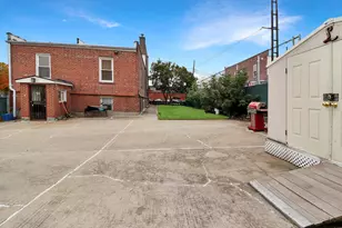 59-69 59th St, New York City, NY 11378 - Photo 4