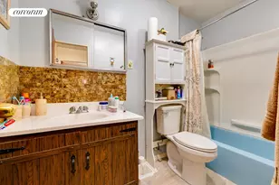 137-17 160th St, New York City, NY 11434 - Photo 10