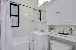 1 W 126th St, New York City, NY 10027 - Photo 10