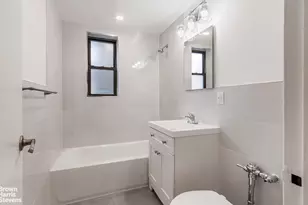 525 W 235th St, New York City, NY 10463 - Photo 8