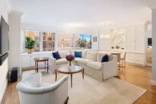 15 W 72nd St, New York City, NY 10023 - Photo 2