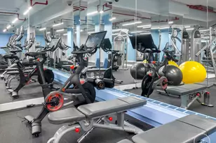 290 3rd Ave, New York City, NY 10010 - Photo 10