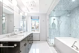 21 E 61st St, New York, NY 10065 - Photo 12