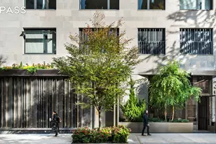 301 E 50th St, New York City, NY 10022 - Photo 18