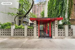 142 E 16th St, New York City, NY 10003 - Photo 12