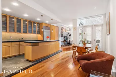 306 W 78th Street, New York City, NY 10024 - Photo 2