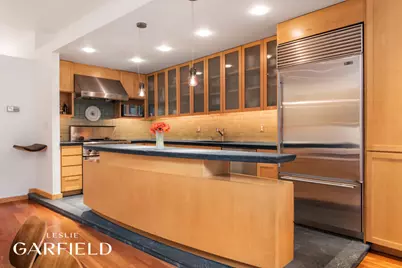 306 W 78th Street, New York City, NY 10024 - Photo 4