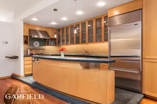 306 W 78th St, New York City, NY 10024 - Photo 4