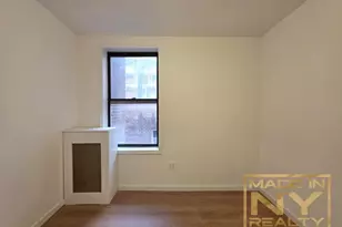 42-14 Union St, New York City, NY 11355 - Photo 6