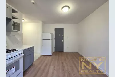 42-14 Union Street #3C, New York City, NY 11355 - Photo 2