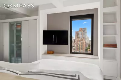 911 Park Avenue #14C, New York City, NY 10075 - Photo 10