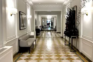 911 Park Ave, New York City, NY 10075 - Photo 16