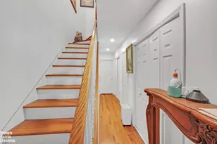 152 W 121st St, New York City, NY 10027 - Photo 4