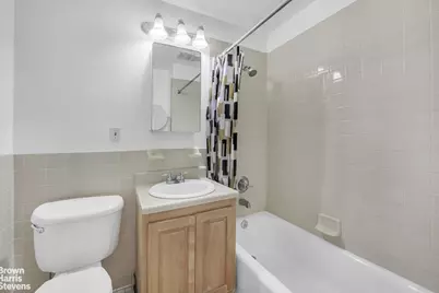 152 W 121st Street, New York, NY 10027 - Photo 8