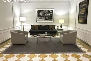 911 Park Ave, New York City, NY 10075 - Photo 12