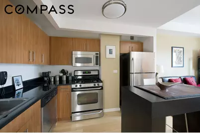 20 West Street #35G, New York City, NY 10004 - Photo 2