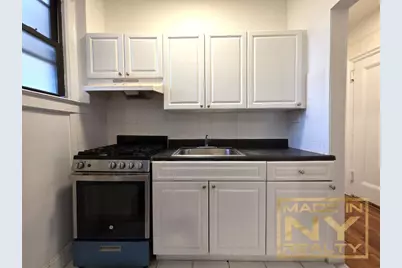 25-74 33rd Street #5H, New York City, NY 11102 - Photo 1