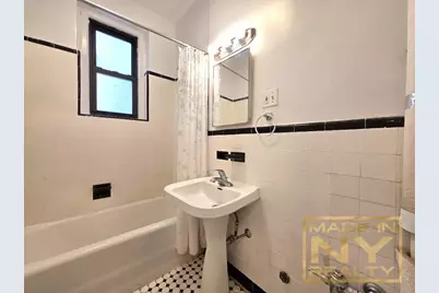 25-74 33rd Street #5H, New York City, NY 11102 - Photo 4