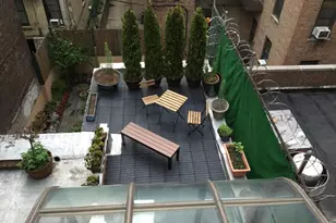 207 W 21st St, New York City, NY 10011 - Photo 6