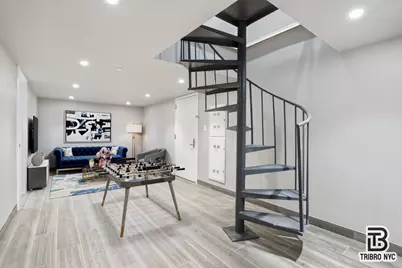 129 Russell Street #1R, New York City, NY 11222 - Photo 2