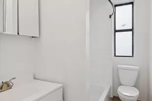 8 Magaw Pl, New York, NY 10033 - Photo 6