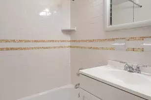 330 E 49th St, New York City, NY 10017 - Photo 6