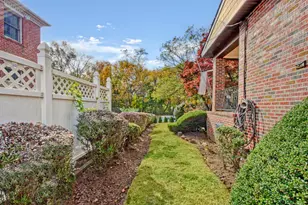 1265 86th St, New York City, NY 11228 - Photo 62