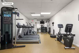 135 W 70th St, New York City, NY 10023 - Photo 12