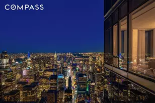 217 W 57th St, New York City, NY 10019 - Photo 18