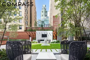 217 W 57th St, New York City, NY 10019 - Photo 26