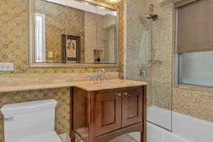 400 E 56th St, New York City, NY 10022 - Photo 10