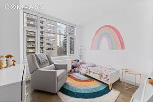 404 E 76th St, New York City, NY 10021 - Photo 8